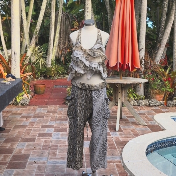 Zara, SET pants and top, viscose, brown animal print, ruffles, size L - Picture 2 of 11